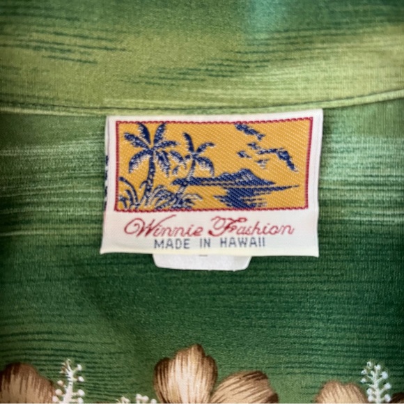 Winnie Fashion Made in Hawaii Men’s Size Large Aloha Shirt - Picture 3 of 5